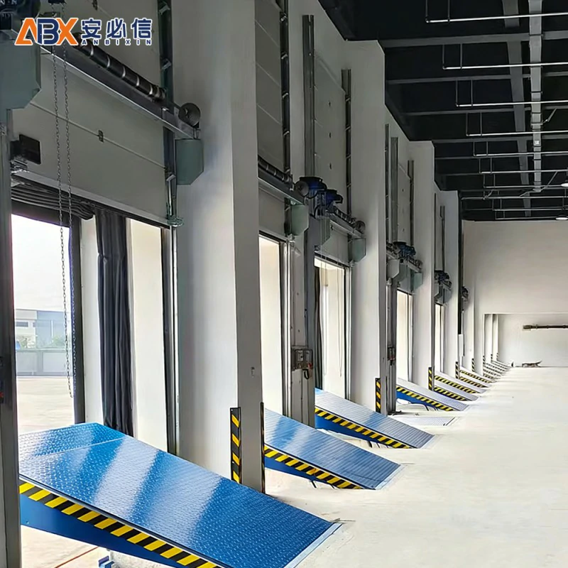 梅州市翻板滑升门